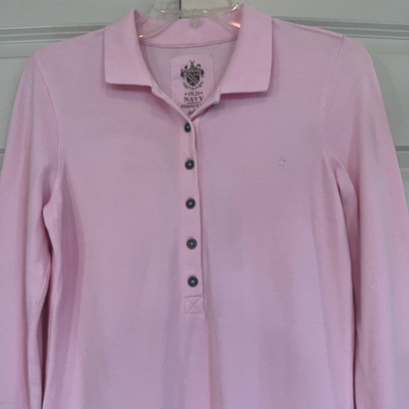 Women's Vintage Old Navy Perfect Fit Half Button Shirt, Size Medium - Picture 3 of 9